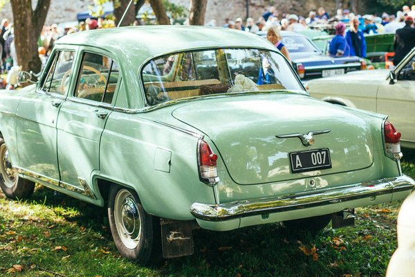 Guide des jeans femmes : modèles tendance pour chaque silhouette